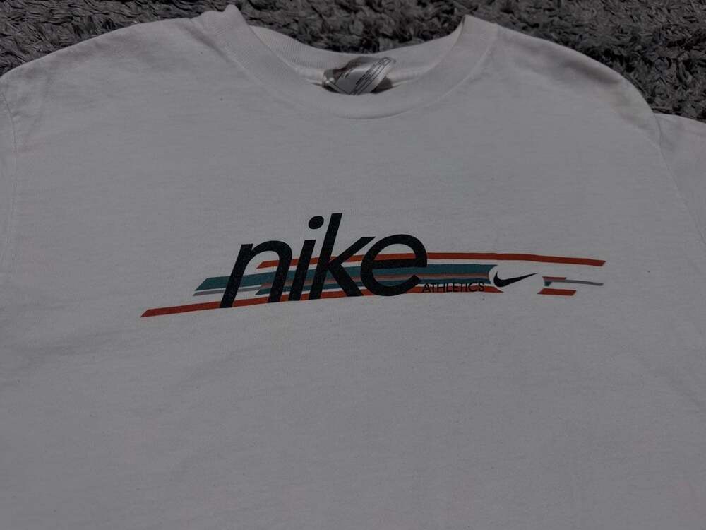 Nike Athletics Vintage Graphic Long Sleeve T-Shirt White Size L